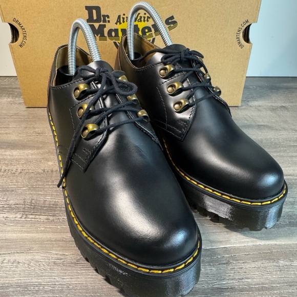 Brand New!! Dr Martens Leona Platform Derby Shoes black $160 - Picture 9 of 16